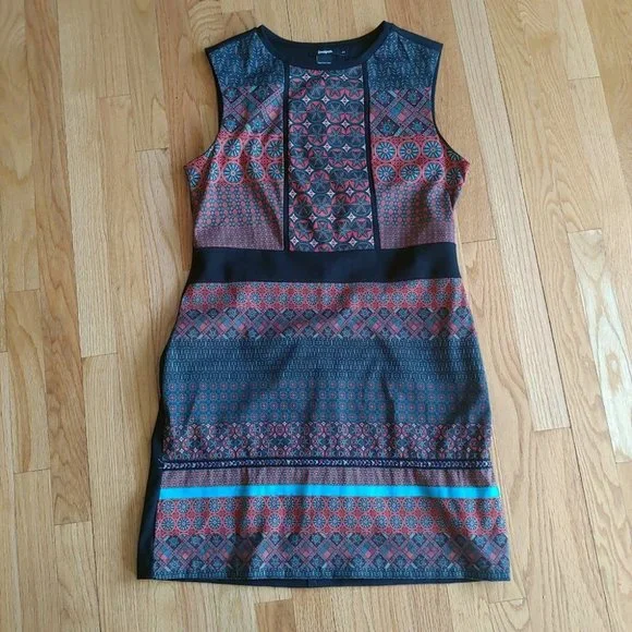 [SOLD] Desigual Birmania Woven Sleeveless Geometric Design Shift Dress - Picture 10 of 16